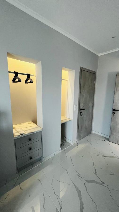 Thalistris Room นีดรี ภายนอก รูปภาพ